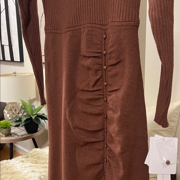 Women's Mockneck Midi Sweater Dress from Nicole Miller New York, SZ Small - Picture 7 of 10